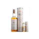 BOWMORE 10 YEAR OLD FOR GLASGOW GARDEN FESTIVAL 1988 75CL WITH MATCHING 5CL MINIATURE