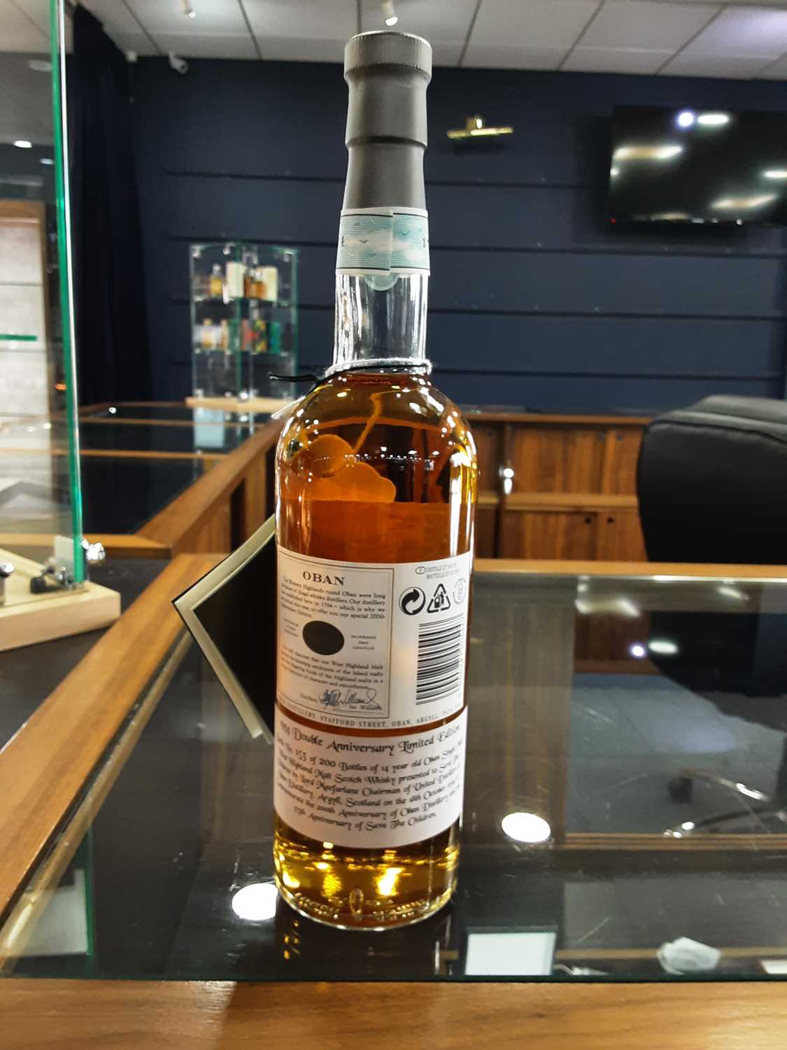 OBAN 14 YEAR OLD BICENTENARY 1994 DOUBLE ANNIVERSARY LIMITED EDITION - Image 2 of 3