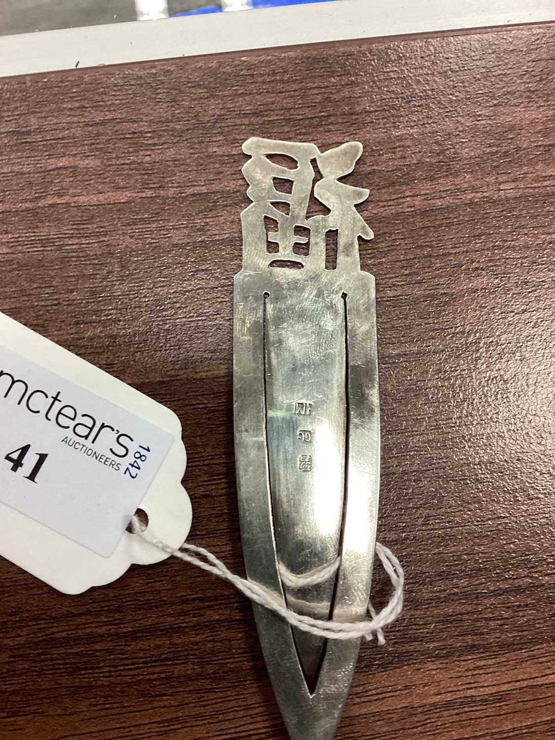 A CHINESE EXPORT SILVER BOOKMARK - Image 2 of 2