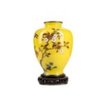 A JAPANESE WIRELESS CLOISONNE VASE