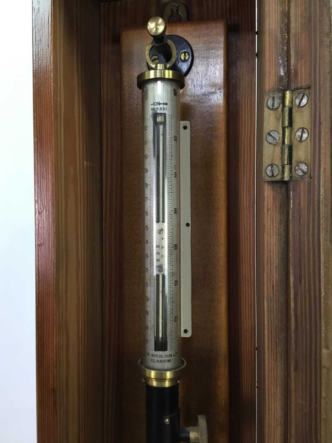 AN EARLY 20TH CENTURY FORTIN-TYPE BAROMETER BY W. B. NICHOLSON LTD. OF GLASGOW