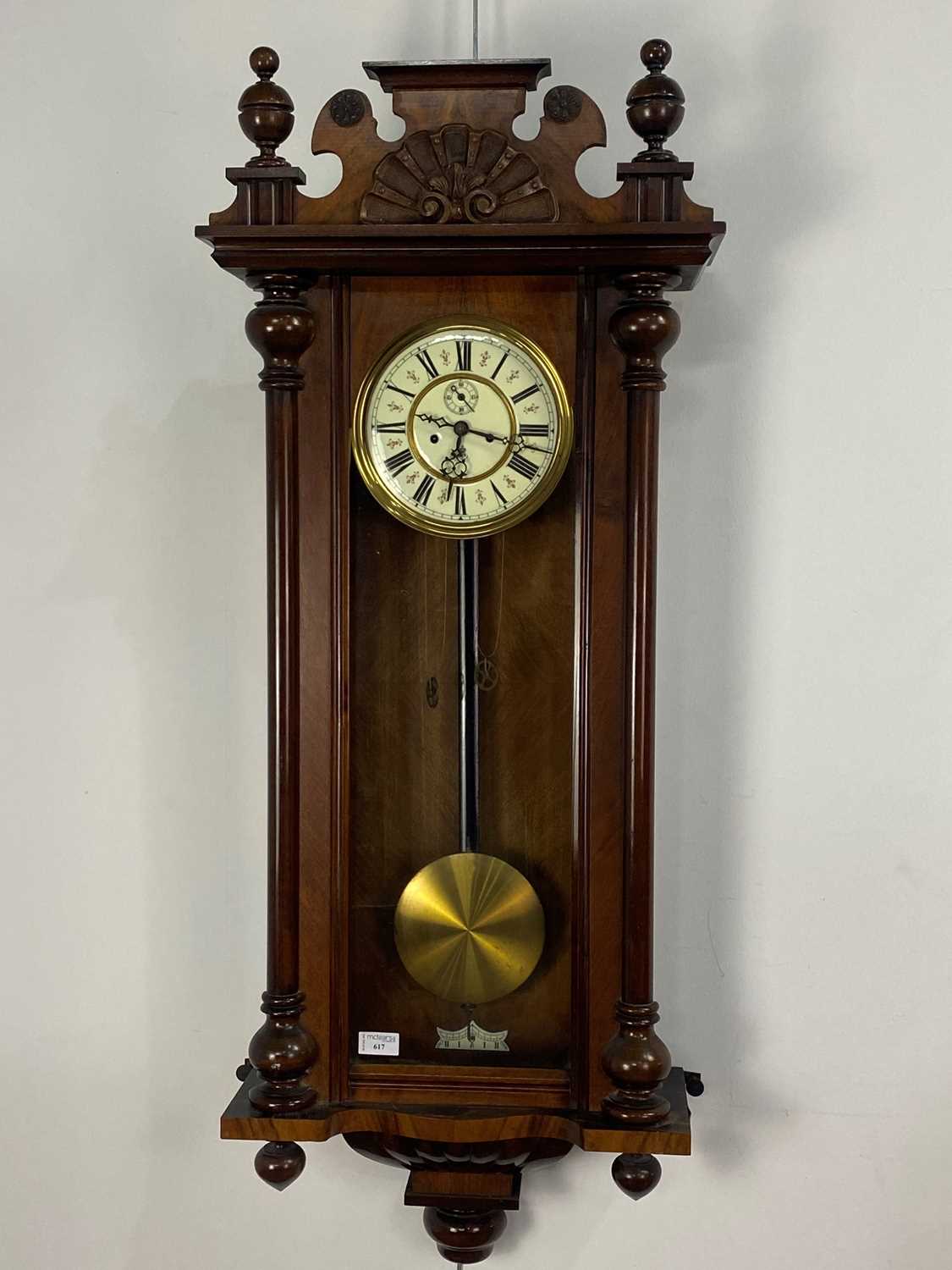 AN EARLY 20TH CENTURY VIENNA WALL CLOCK