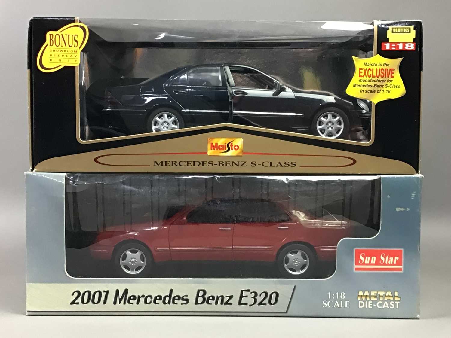 MERCEDES-BENZ 1:18 SCALE MODELS - Bild 2 aus 4