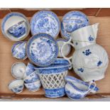 Miscellaneous English blue printed or painted pottery and porcelain and similar Chinese export tea