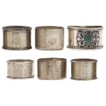 An Arts & Crafts silver napkin ring, set with a chrysoprase, by Barrett & Thompson, Birmingham