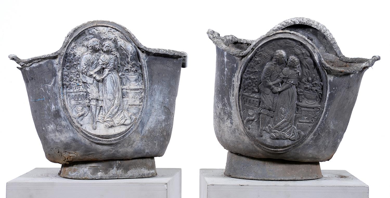 A pair of lead jardinieres, probably first half 20th c, cast with oval medallions of Paul and - Bild 2 aus 2