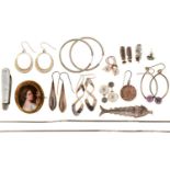 Miscellaneous silver costume jewellery,  a George V silver fruit knife with mother of pearl scales