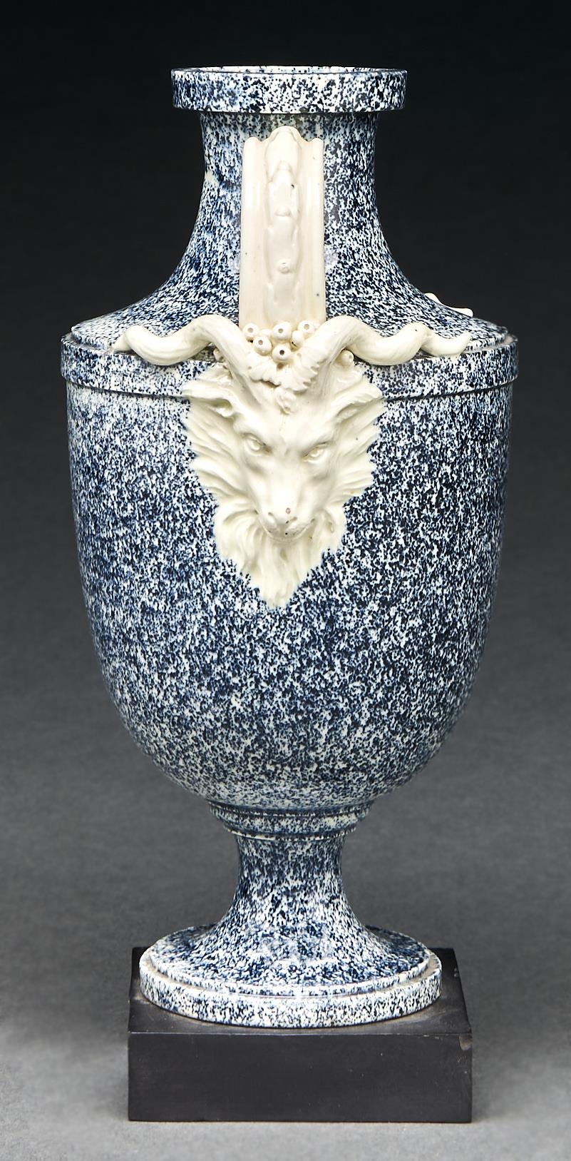 A Wedgwood variegated vase, c1770, of Queen's ware, shield shaped with ram's head handles, the - Bild 2 aus 2