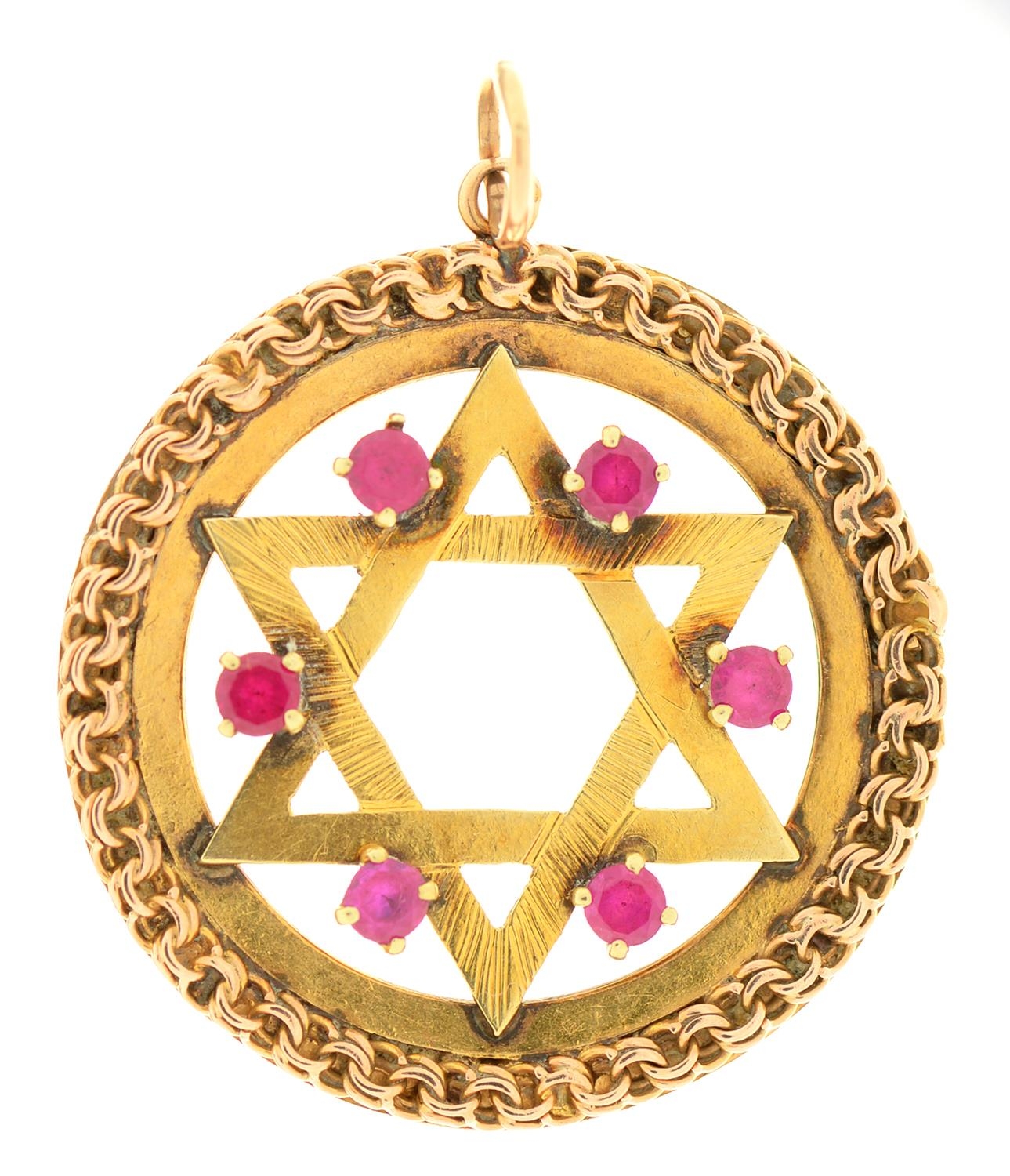 An Israeli synthetic ruby and gold openwork Star of David pendant, 30mm diam, marked 14k, 5.1g