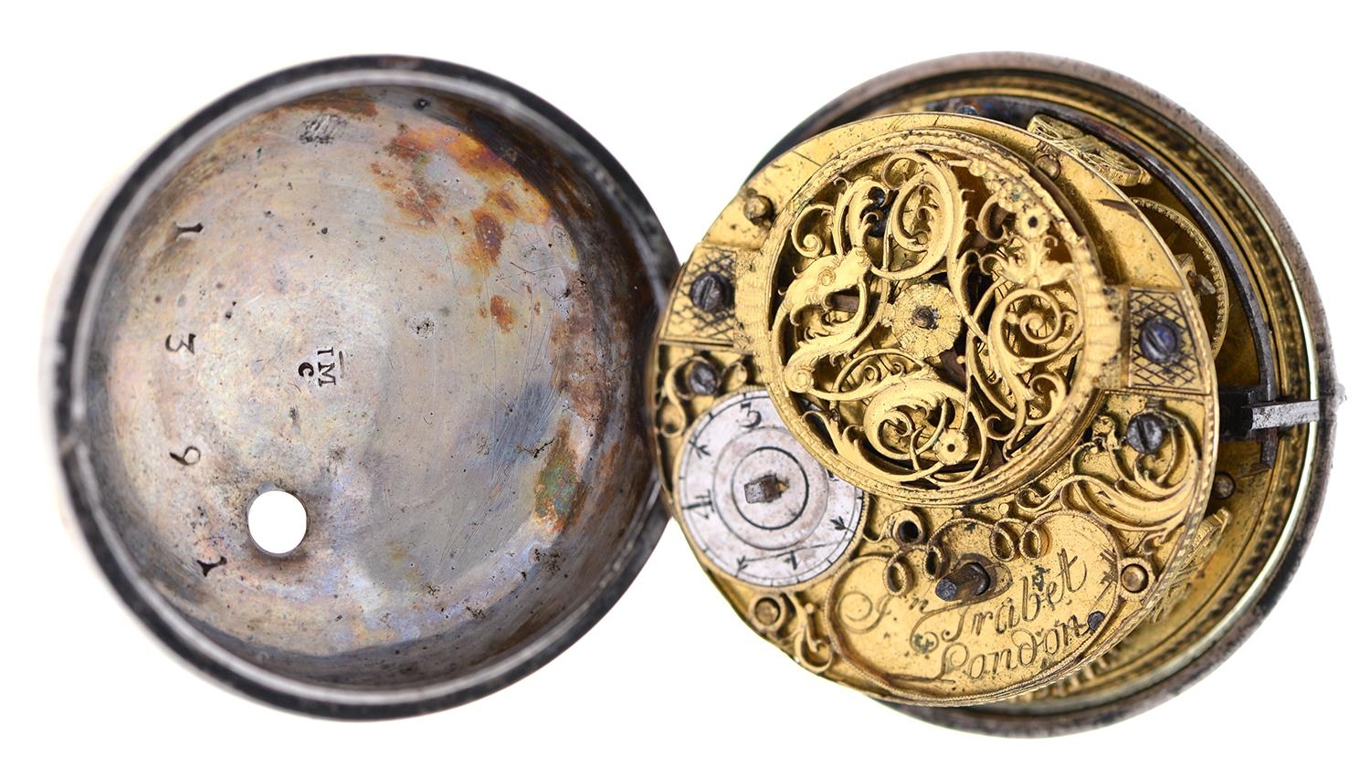A pair cased silver verge watch, 18th c, the enamelled Dutch style dial with filigree hands, - Bild 4 aus 5
