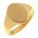 An 18ct gold signet ring, Chester 1931, 3.8g, size L Condition ReportWear consistent with age, no