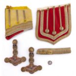 Militaria. Seaforth Highlanders epaulettes, collar, cuff and waist flap, the buttons with L