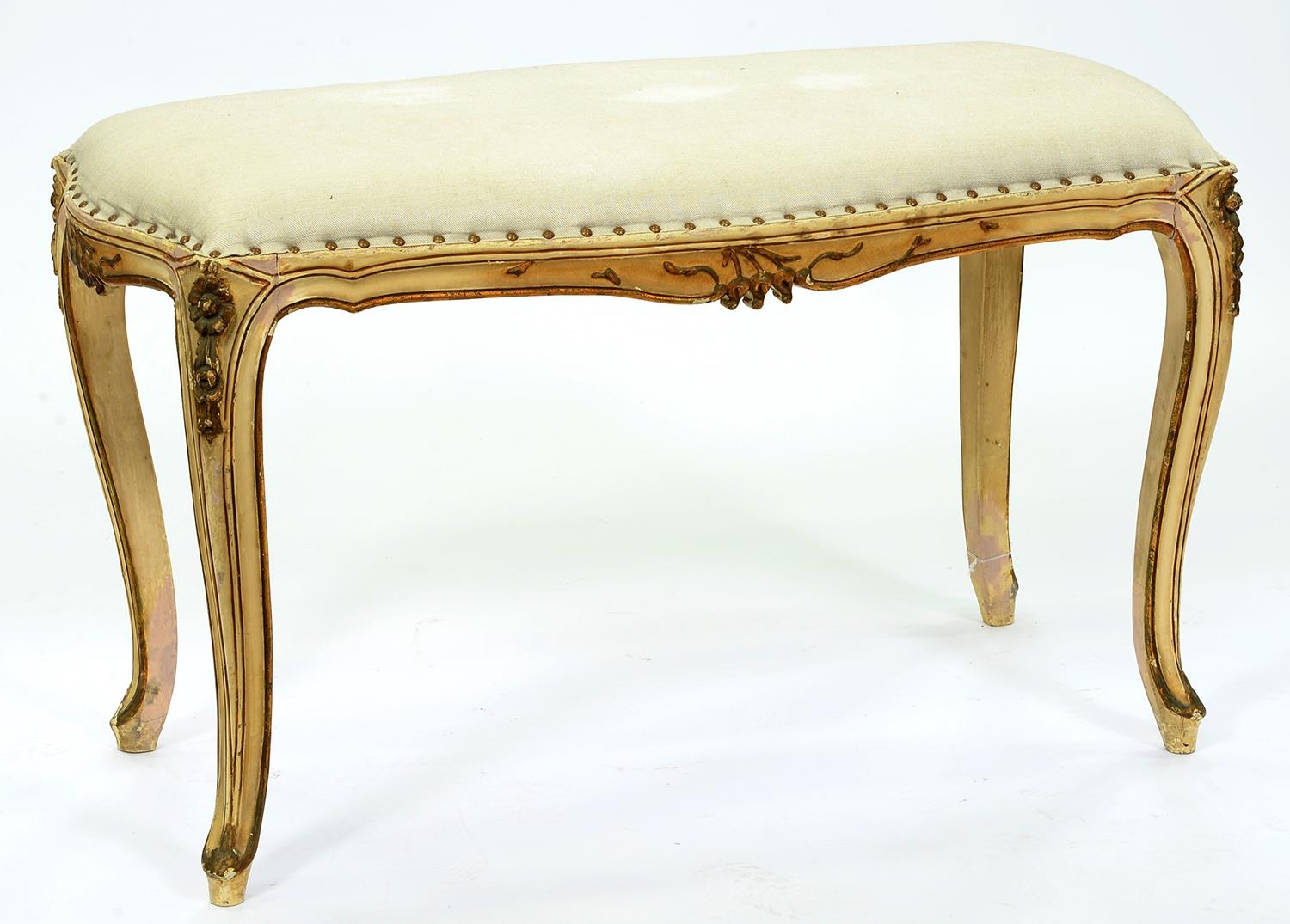 A French carved, painted and giltwood window seat, late 19th / early 20th c, in Louis XV style, 65cm