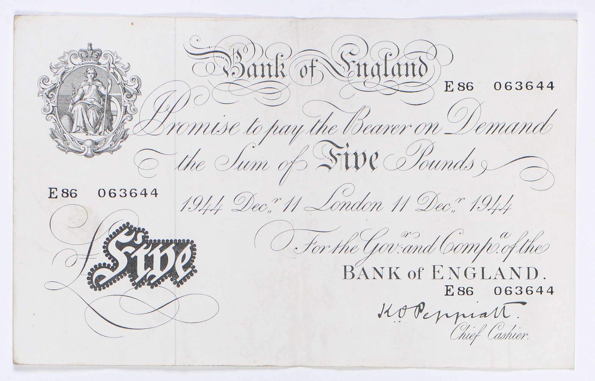 Banknotes. Bank of England, Peppiatt white £5 E86, 11 December 1944, 10s blue C-H and Fforde 10s - Image 2 of 2