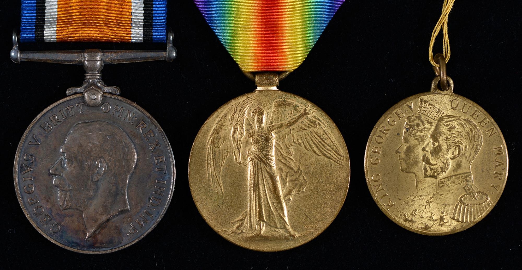 WWI pair, British War Medal and Victory Medal 78856 Pte C H Evans Durh L I and a giltmetal