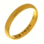 A 22ct gold wedding ring, Birmingham 1924, 3.3g, size J½ ConditionWear consistent with age