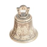 A George VI silver table bell, of heavy gauge, clapper, 66mm h, by Nayler Bros, London 1942, 4ozs
