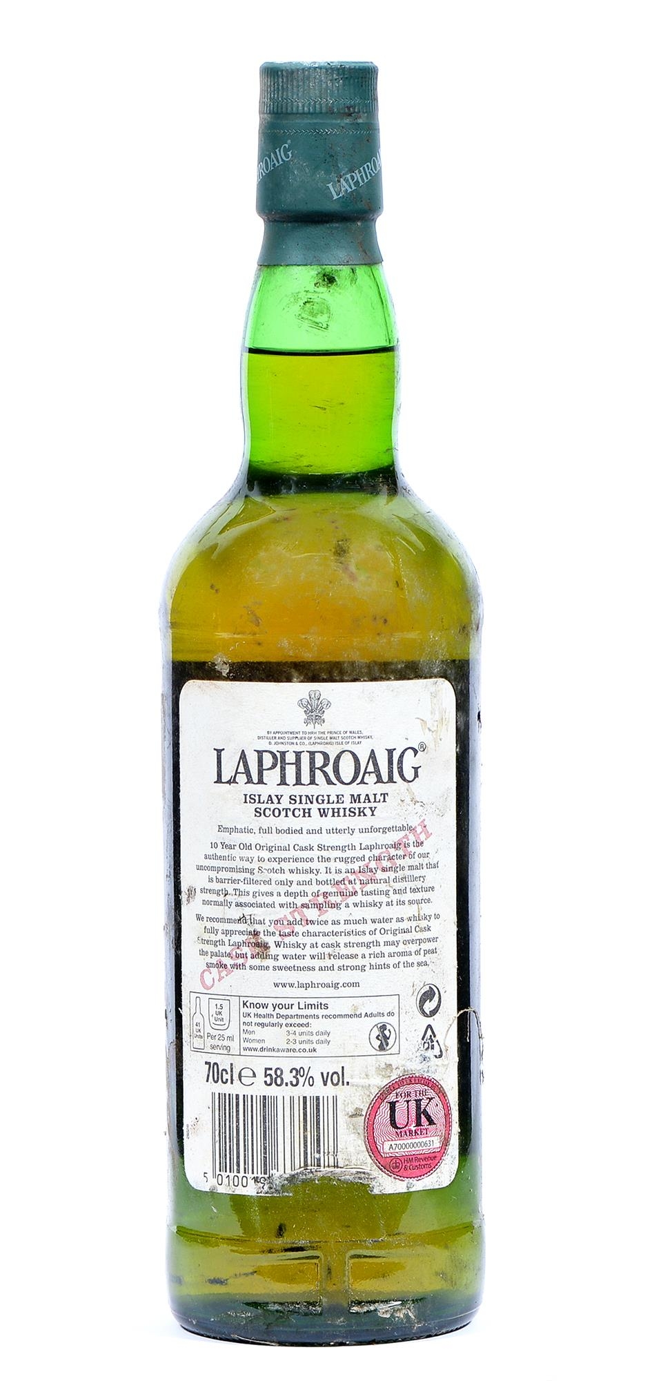 Laphroaig 10 Year Old Cask Strength Single Malt Scotch Whisky, 70cl, 55.3%, Batch 004 J**IZ, foil - Bild 2 aus 2