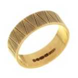 An 18ct gold wedding ring, London 1966, 4.5g, size L Good condition, no engraving