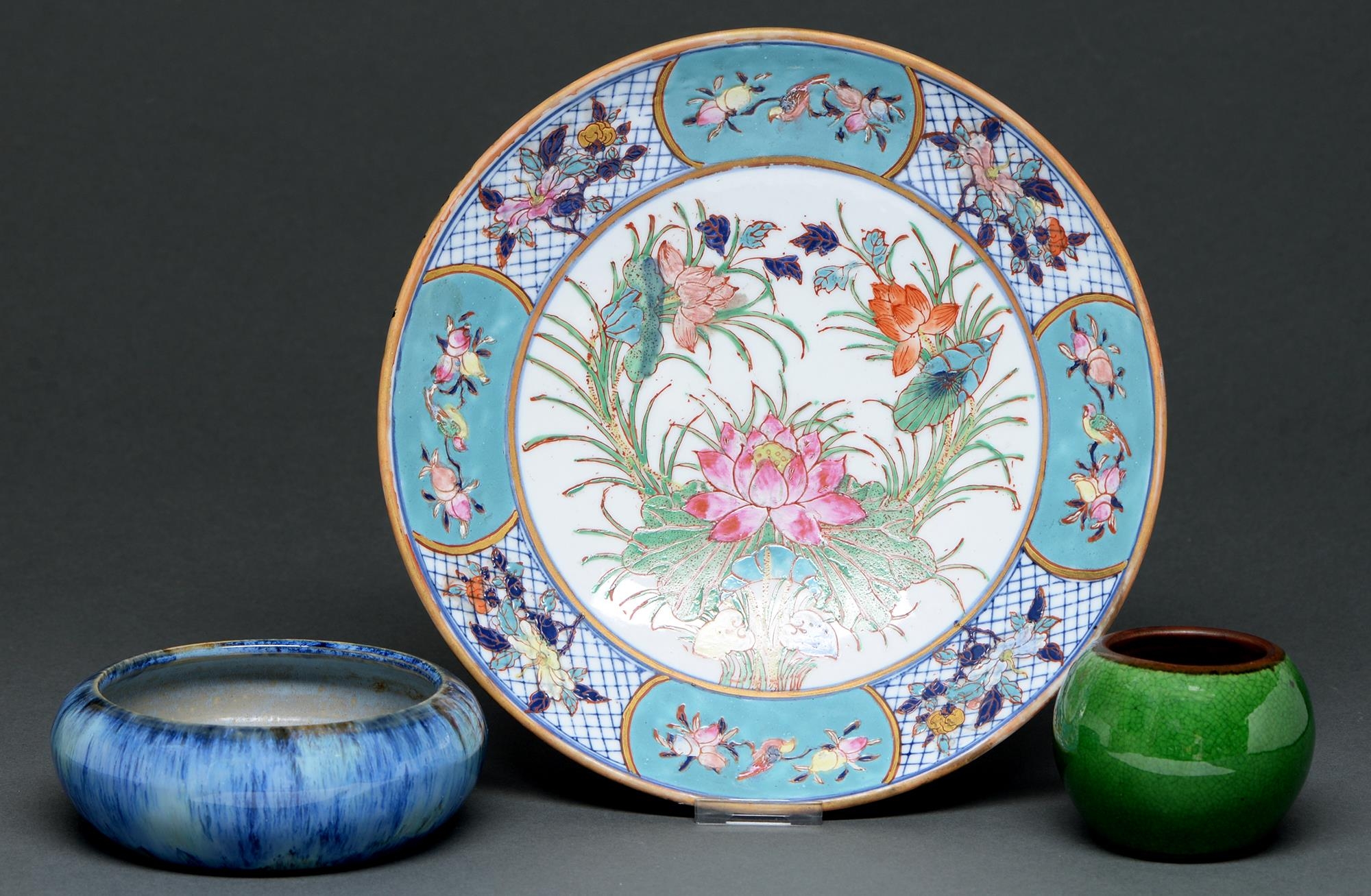 A Chinese green crackle glazed water pot, 62mm h, a famille rose style dish and a stoneware bowl (3)