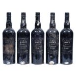 Dow's Vintage Port, 2000, five bottles, branded foil capsules, labels poor, levels good