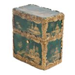 A Samson giltmetal mounted  enamel scent casket, late 19th c,  decorated with chinoiseries on a