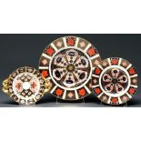 A Royal Crown Derby Witches pattern dish and two Imari pattern soup and side plates, late 20th c,