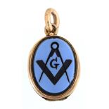 A masonic agate intaglio, bloodstone and gold locket, 22mm h, unmarked, 4.7g Joint damaged