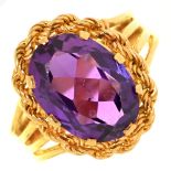 An amethyst ring, in gold, unmarked, 7.1g, size O Good condition