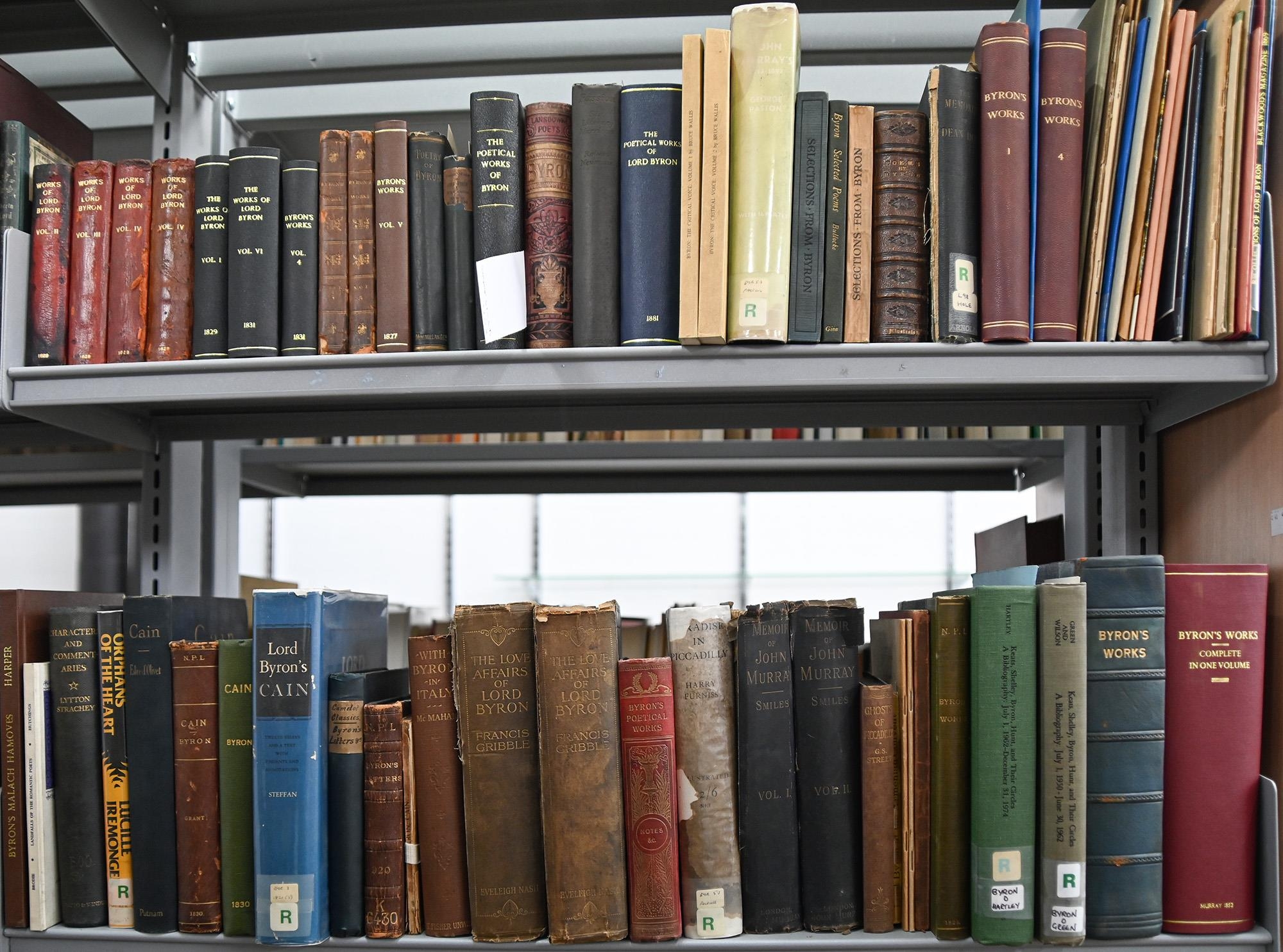 Books. 15 shelves of 19th century and later ex-library stock, including Lord Byron and the other - Image 3 of 9