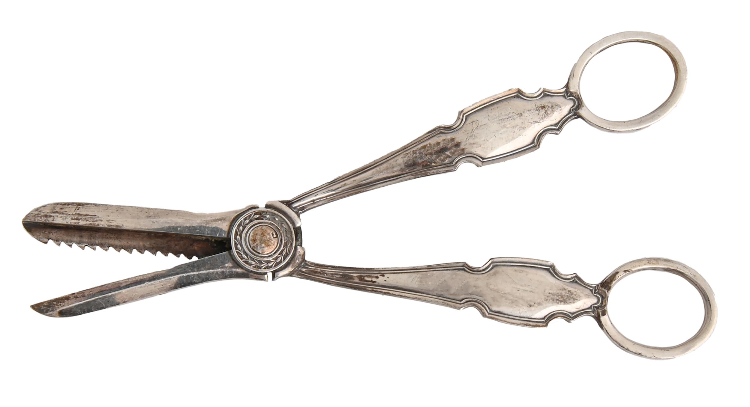 A pair of George VI silver grape shears, by Cooper Brothers & Sons Ltd, Sheffield 1938, 3ozs 8dwts