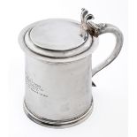 A George V silver tankard, in Charles II style, with bifurcated thumbpiece, the tapered handle