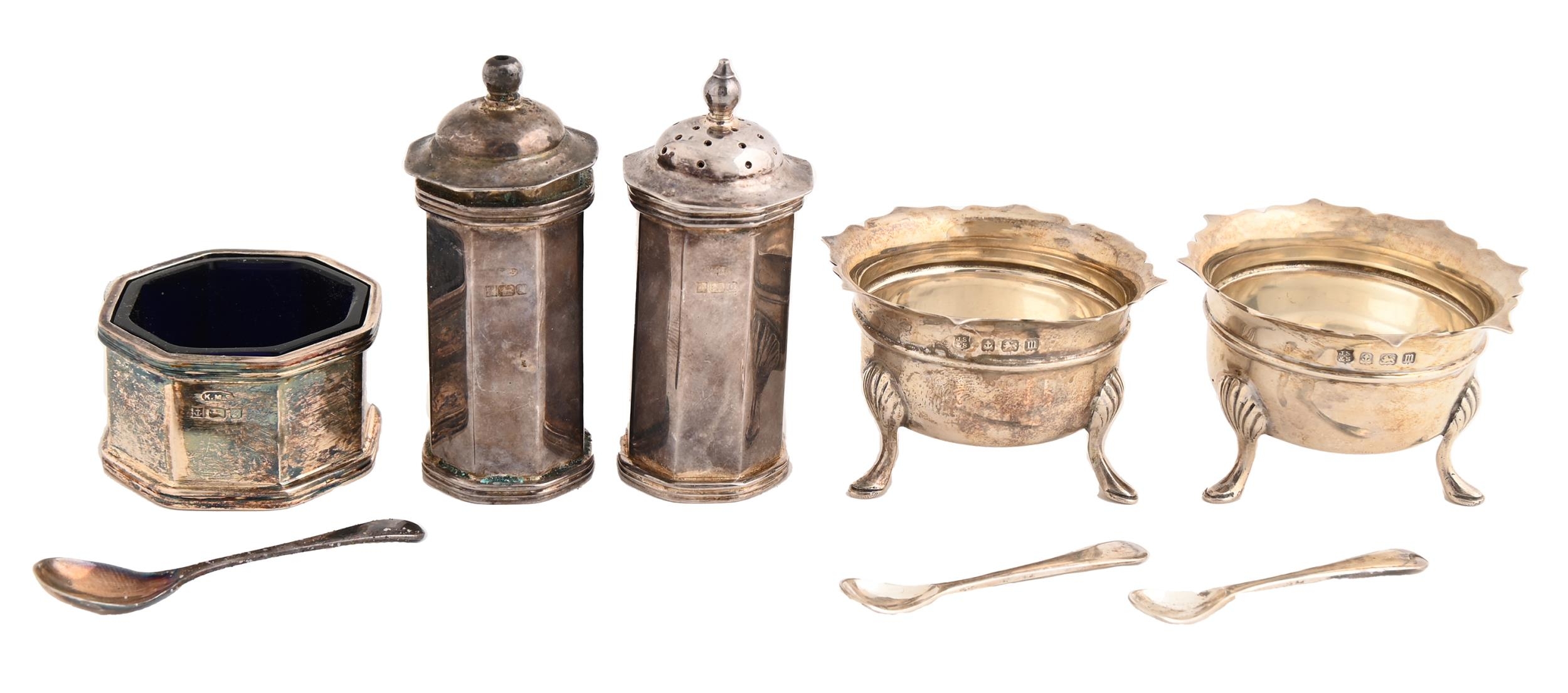 An Elizabeth II silver condiment set, of octagonal form with moulded rims, pepperette 75mm h, by K M