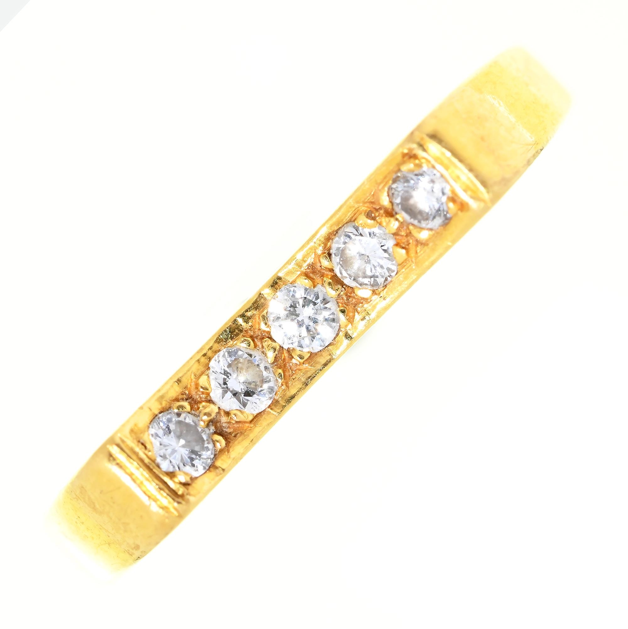 A five stone diamond ring, concave set, in 18ct gold, 3.5g, size J