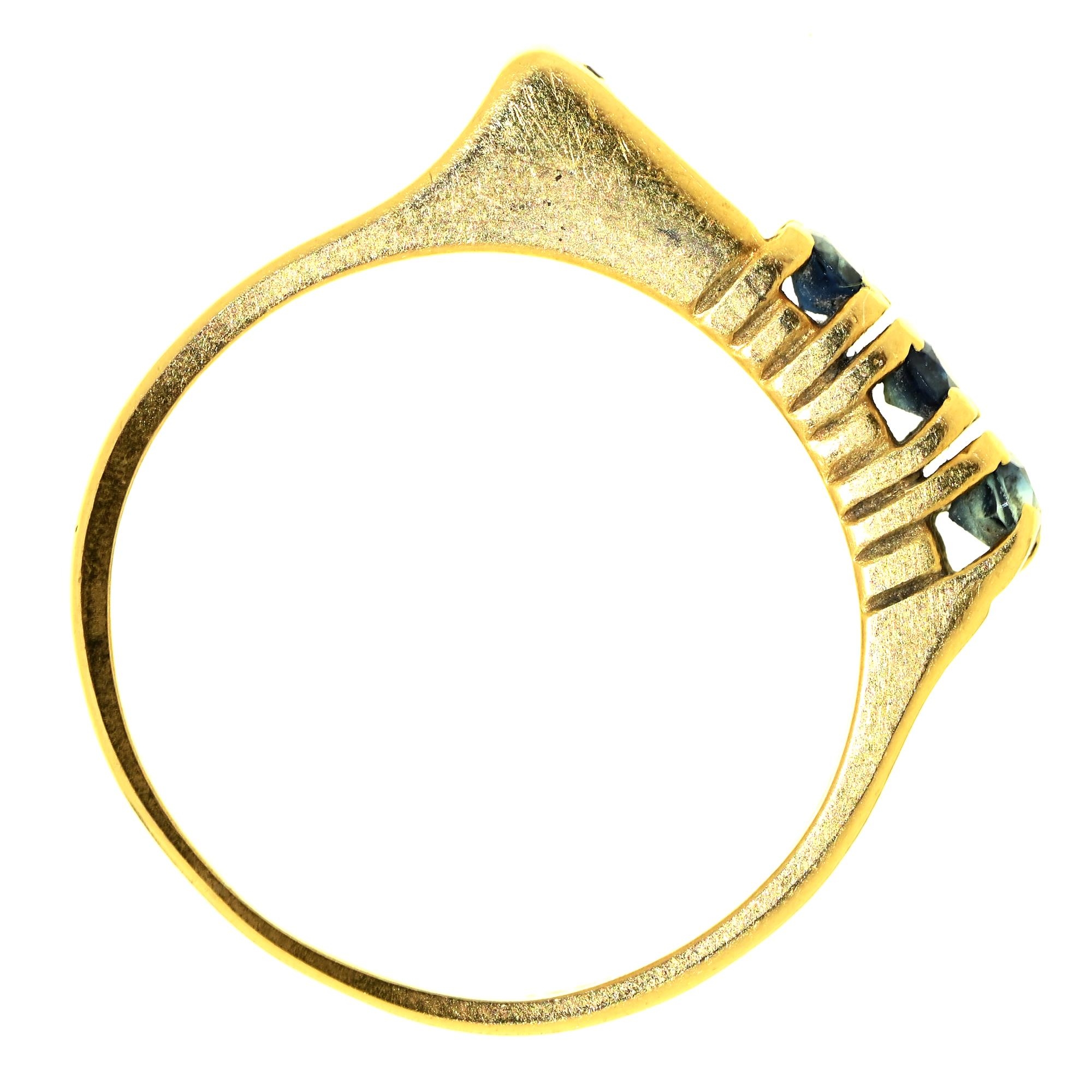 A sapphire and diamond ring, illusion set in gold marked 18ct, 2.9g, size O - Image 2 of 2
