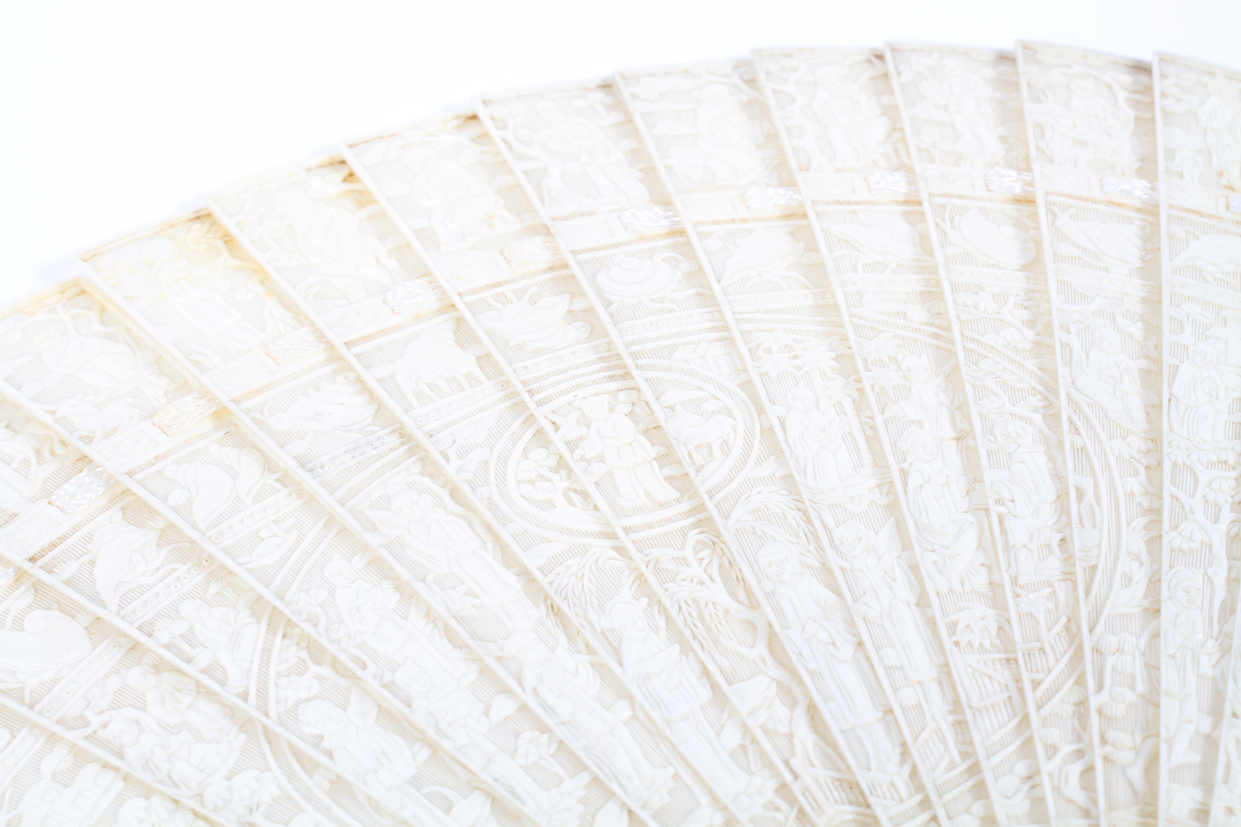 A 19th century Chinese carved ivory brise fan, - Image 2 of 9