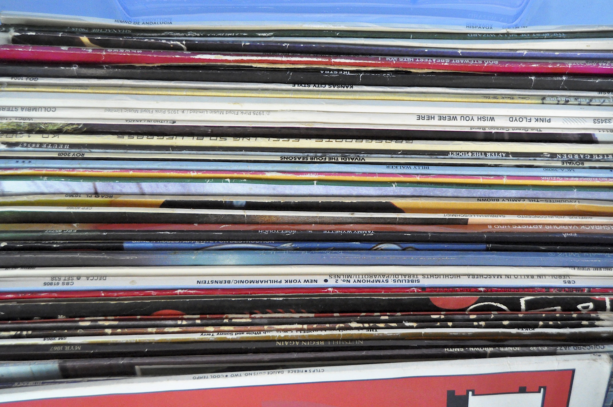 A large collection of vinyl records and albums, to include Hendrix, and more, - Image 3 of 4