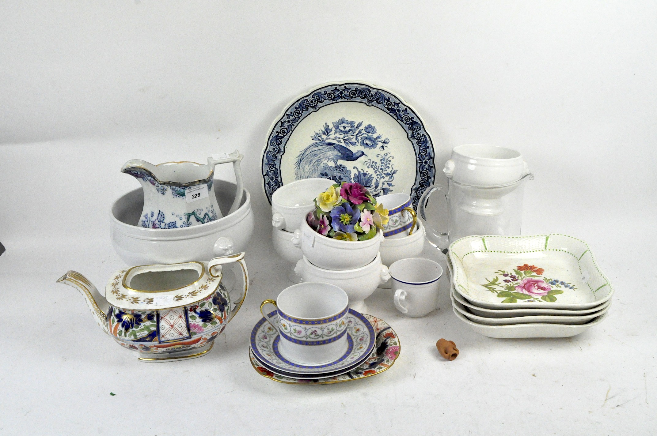 A collection of 20th century and later ceramics, including Wedgwood floral dishes, Limoges, and more