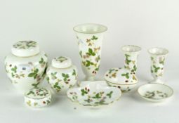 A collection of Wedgwood ceramics in the 'Wild Strawberry' pattern