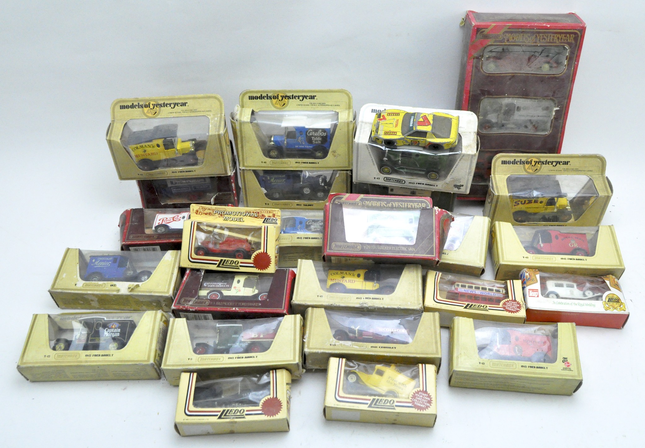 A large selection of matchbox 'Models of Yester Year' model vehicles,