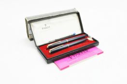 A 1970's Parker pen set, comprising a ball point and a fountain pen,