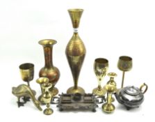 A collection of brass and metalware,
