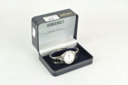 A gentleman's Seiko watch, in original box