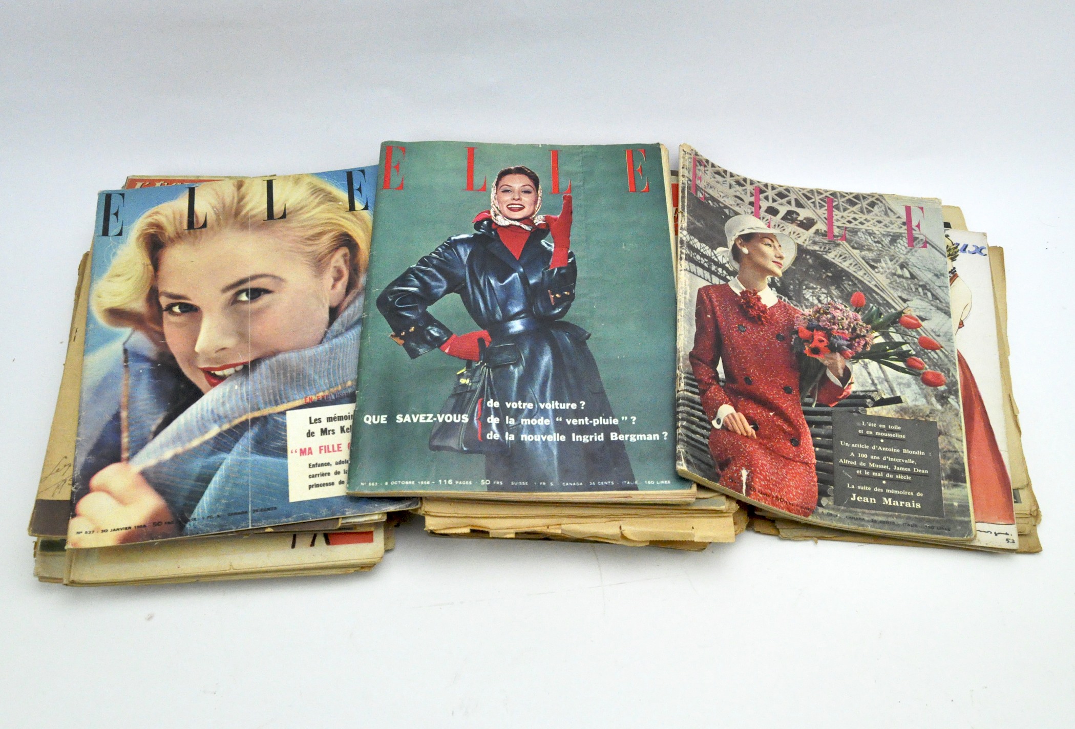 A collection of sixty vintage French Fashion Magazines, mostly dating from the 1940's and 1950's, - Image 2 of 6