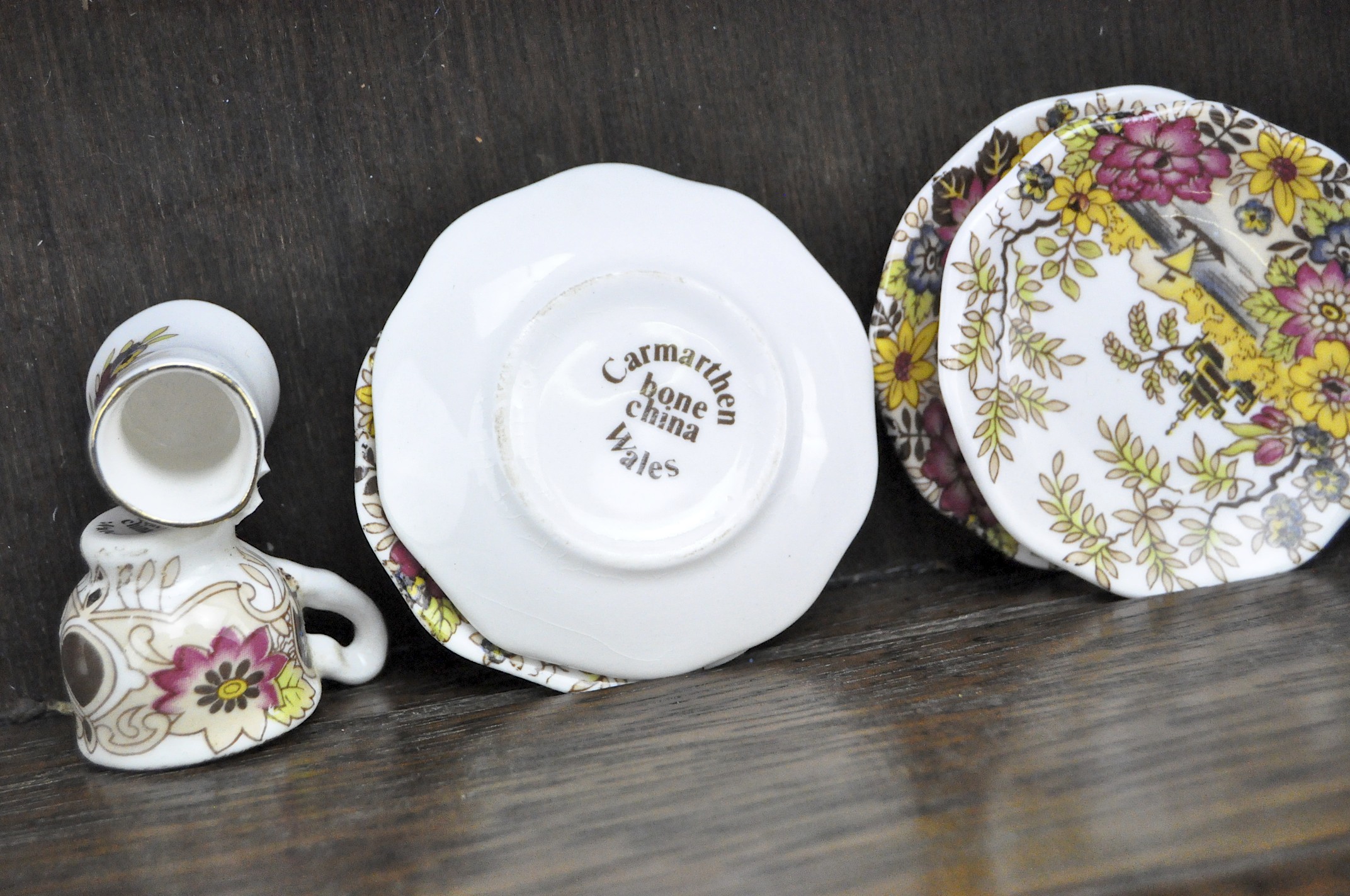 An oak miniature kitchen dresser and a Carmarthen bone china miniature part tea service, - Image 2 of 2