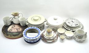 Collection of assorted ceramics,