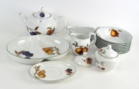 A Royal Worcester part tea and dinner service in the 'Evesham' pattern,