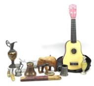 A selection of 20th century collectables,