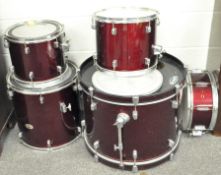 A Pearl Forum series set of five drums,
