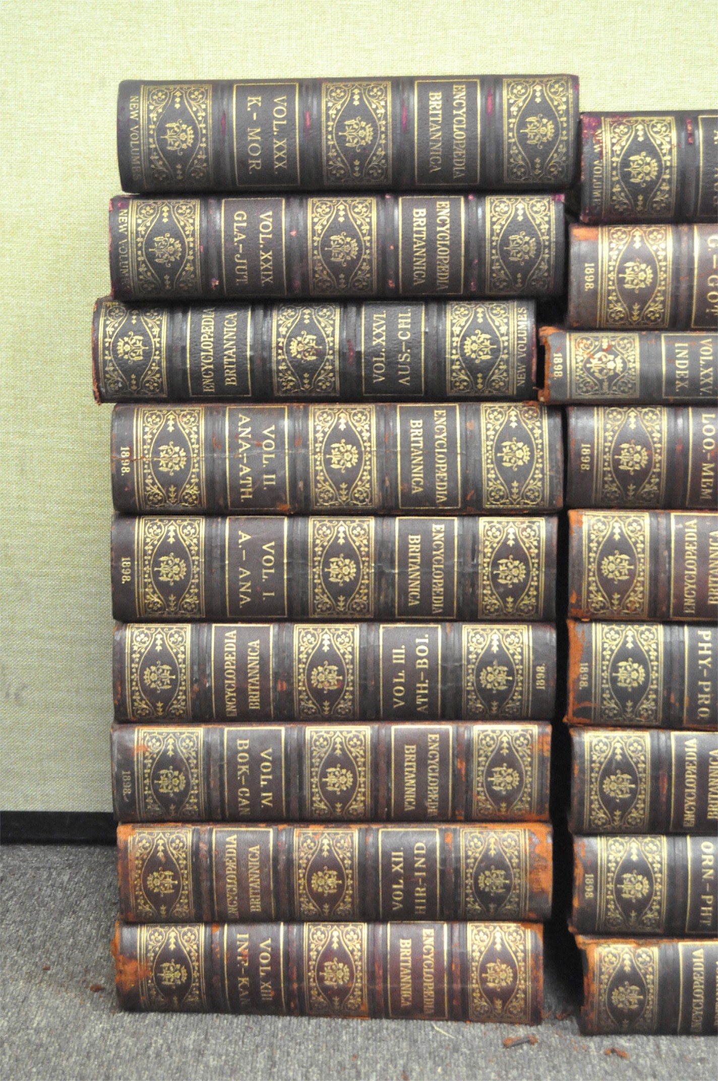 A large selection of 19th century volumes of 'Encyclopedia Britannia', - Image 2 of 5